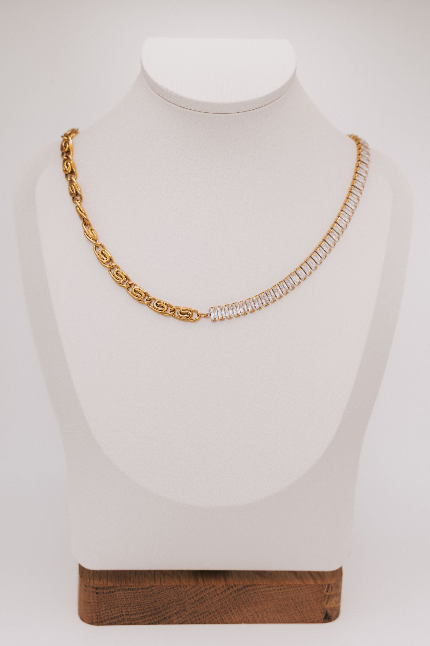 Love Rules Necklace - 18K Gold Plated
