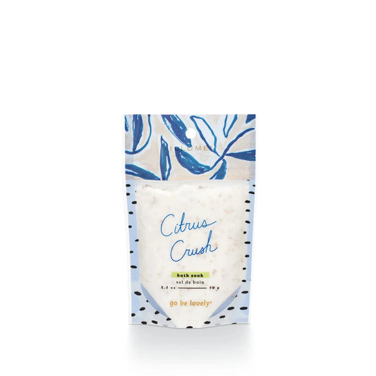 ILLUME - Bath Soak With Rose Botanicals - Citrus Crush