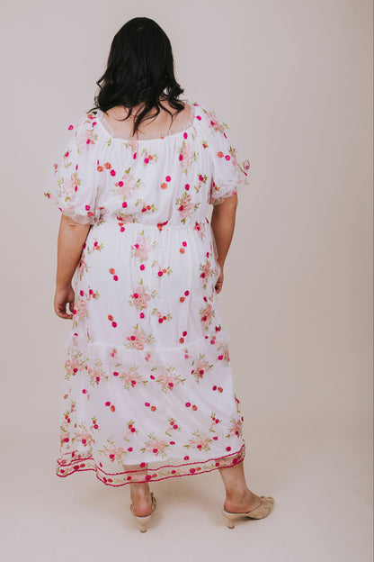 PLUS SIZE - Meet The Queen Dress