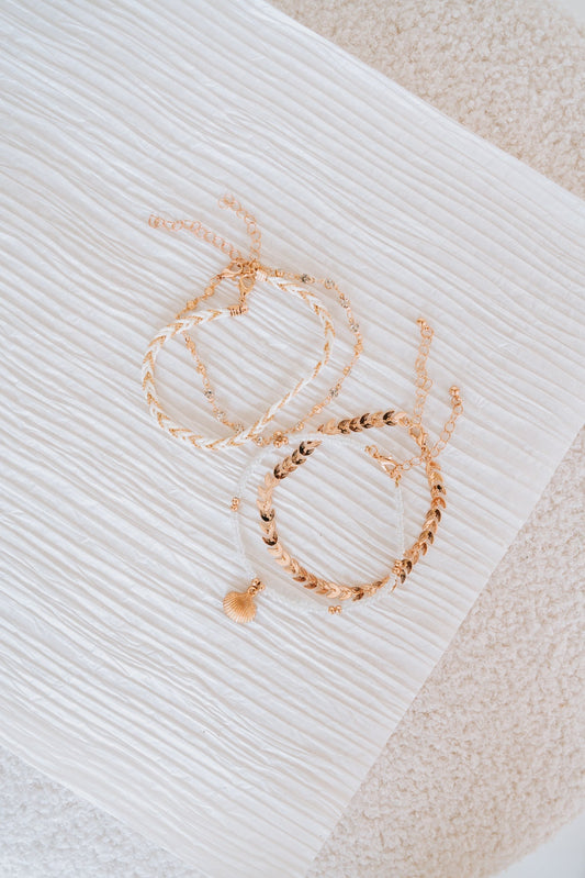 On Beach Time Anklet Set
