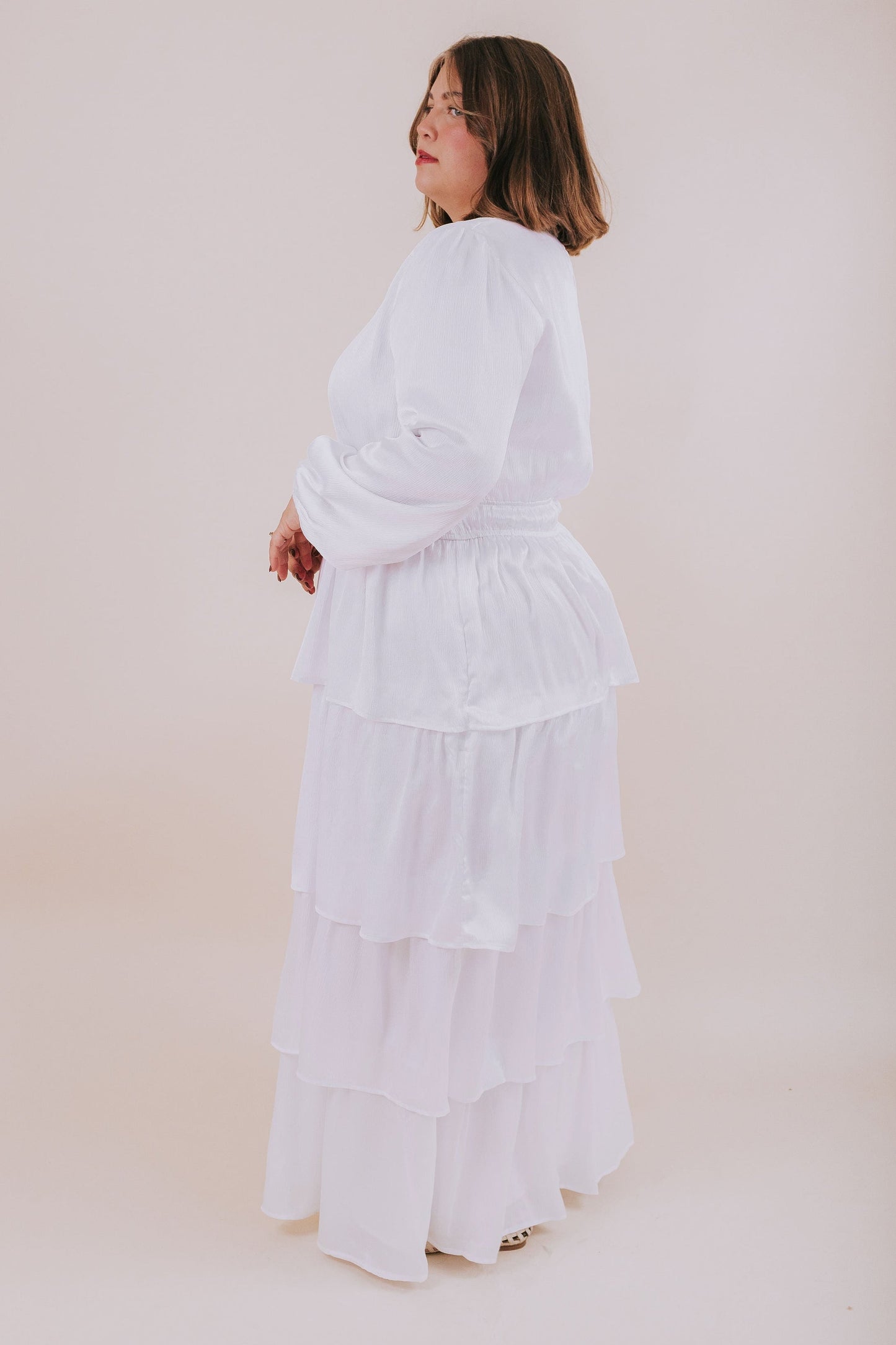 PLUS SIZE - The White: Whitney