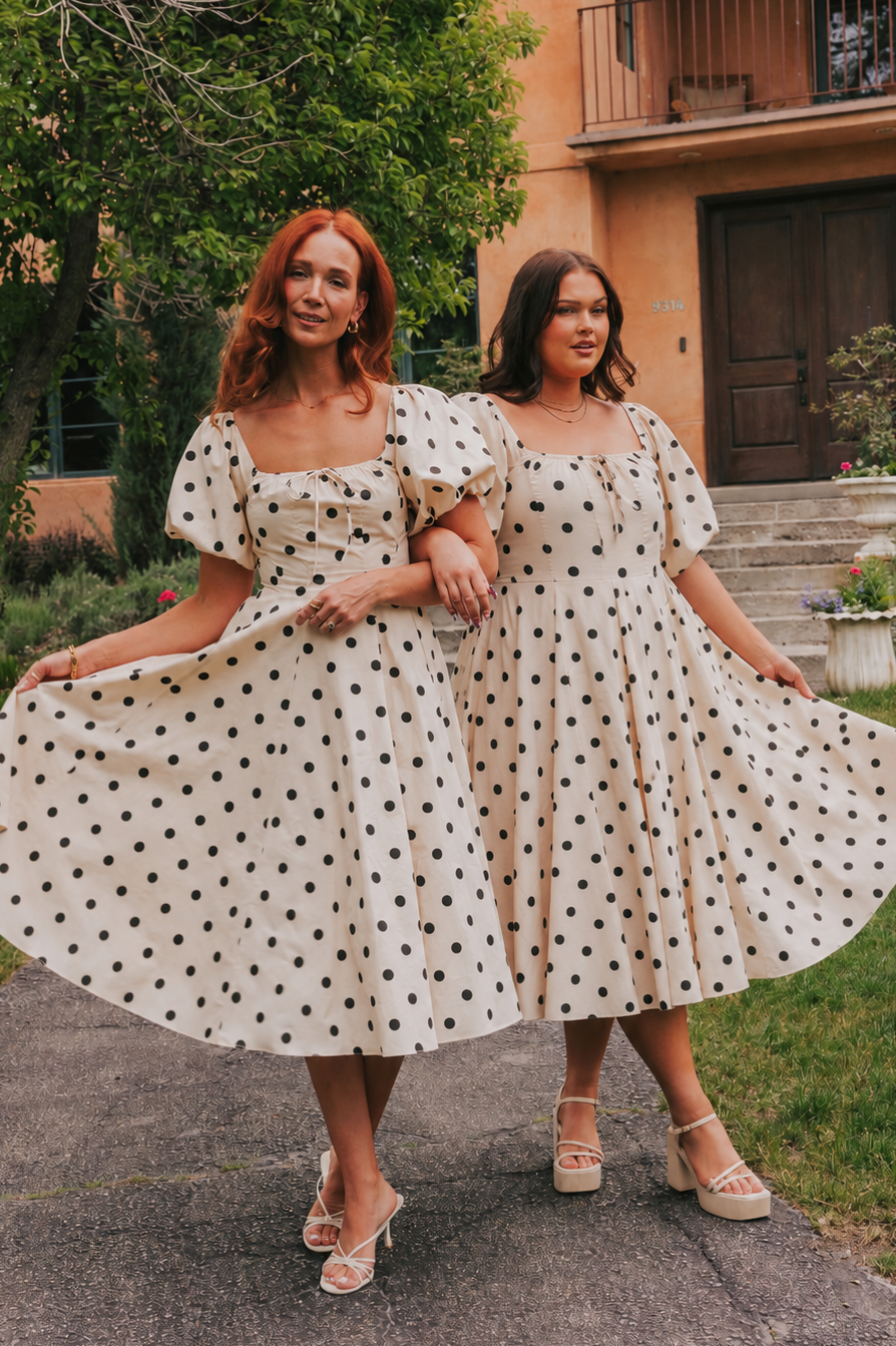 EXCLUSIVE - Romantic Landscape Dress