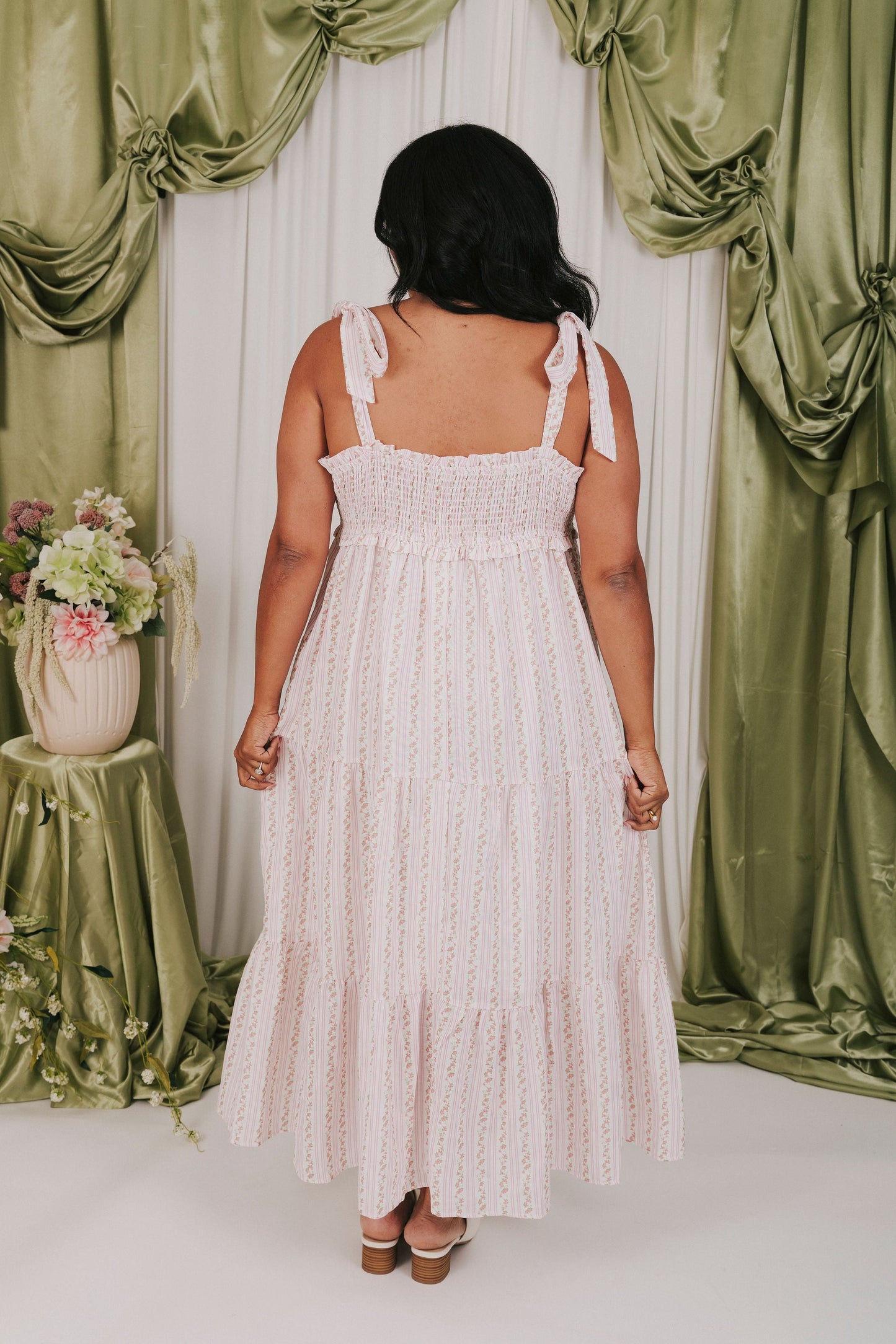 PLUS SIZE - Waiting Here Dress