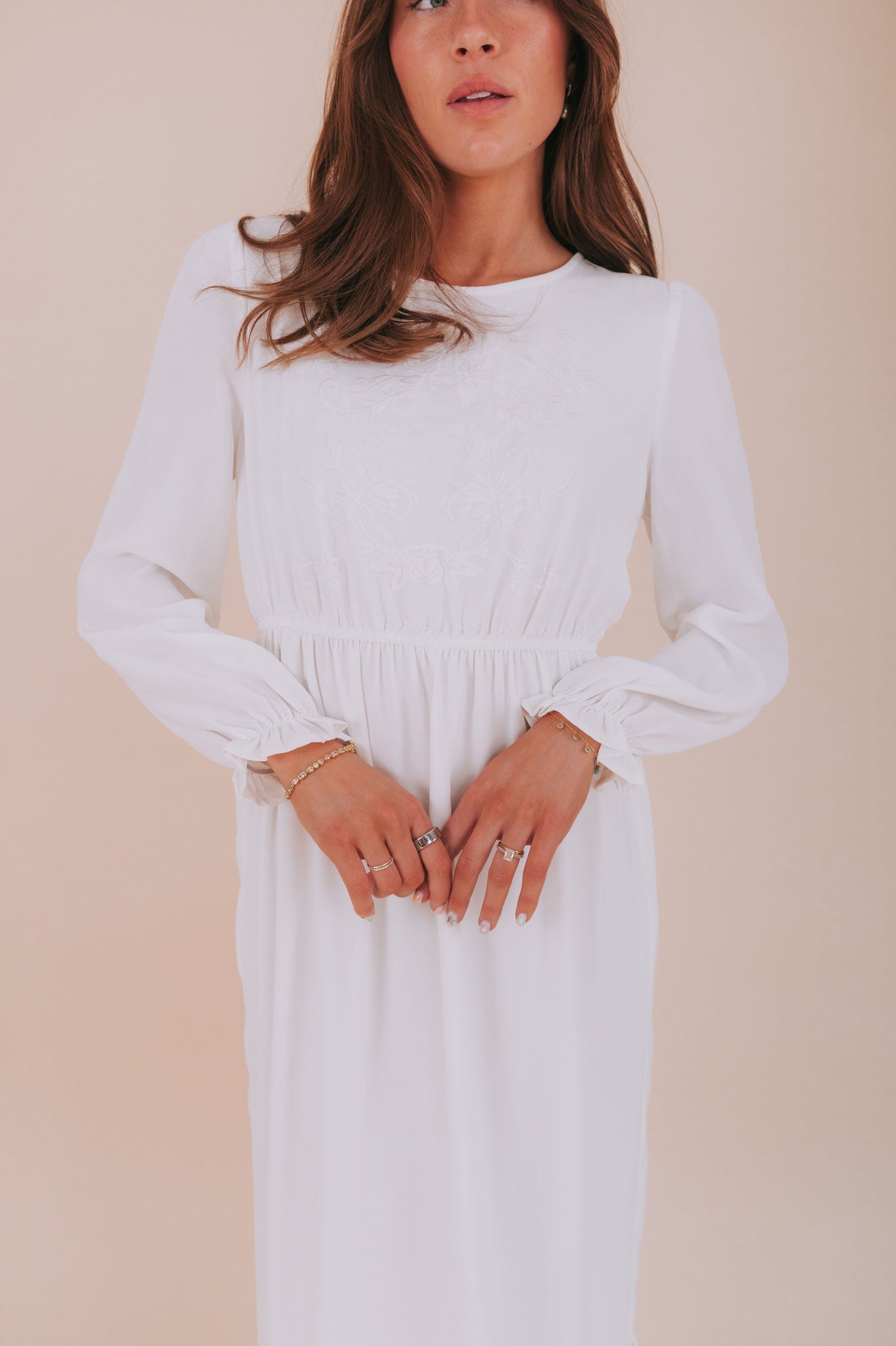 EXCLUSIVE - The White: Phyllis