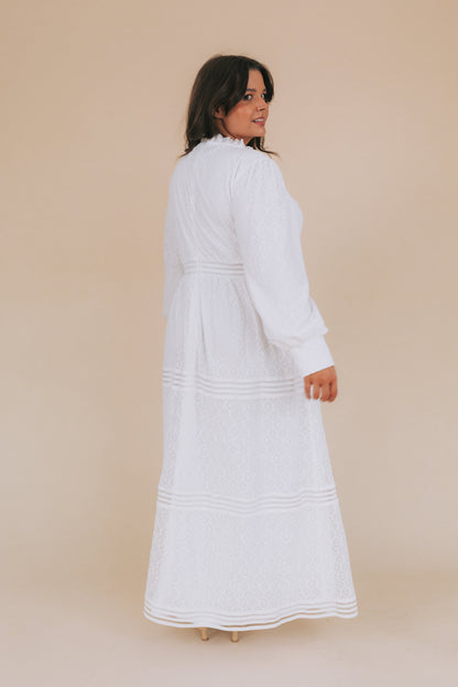 EXCLUSIVE - The White: Tabitha