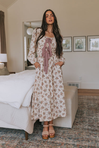 EXCLUSIVE - Taking Sides Dress - 2 Colors!