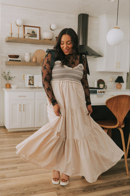 PLUS SIZE - Nostalgic Nights Dress