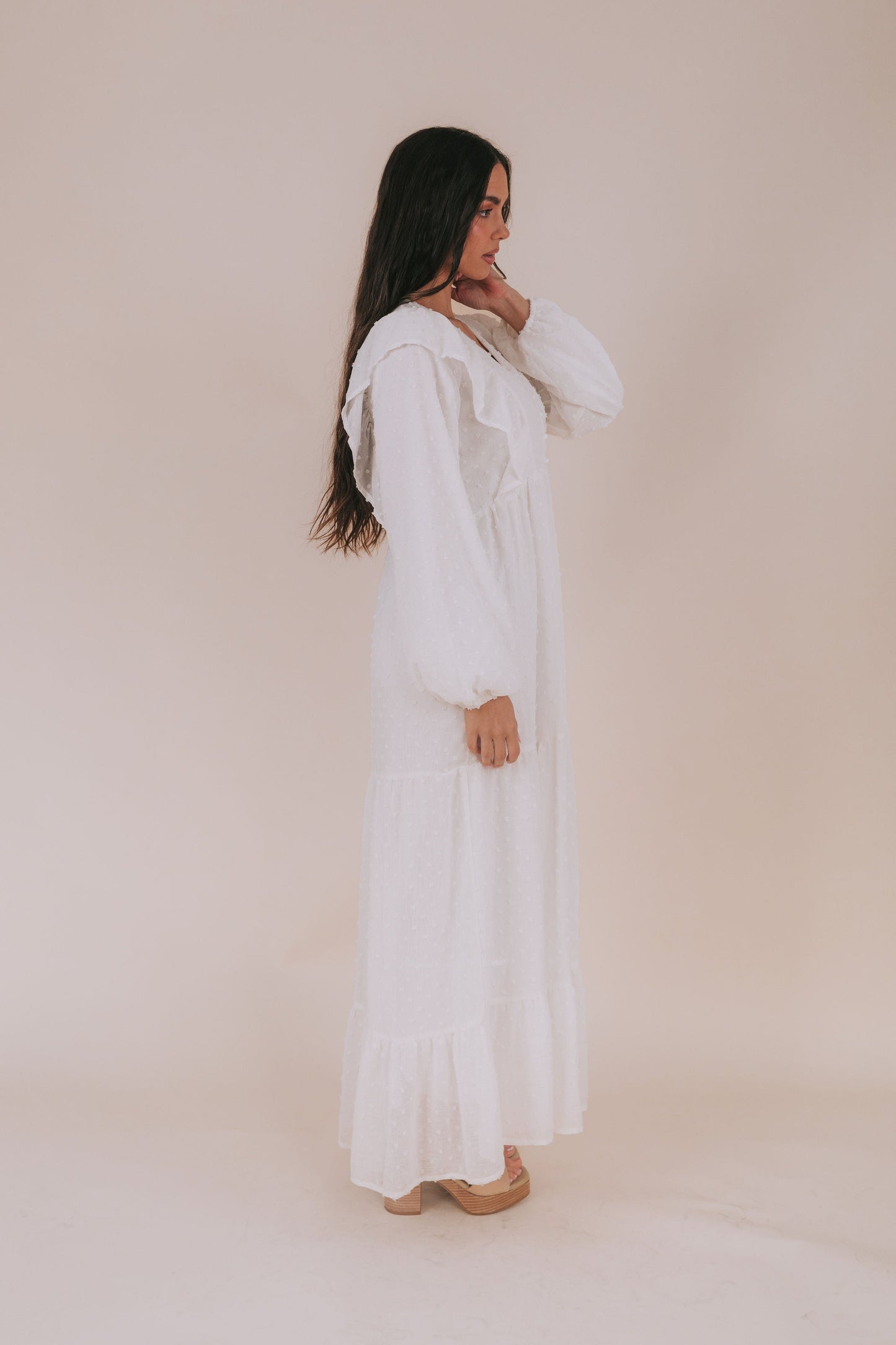 EXCLUSIVE - The White: Lillian