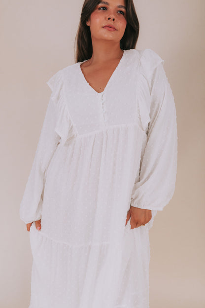 EXCLUSIVE - The White: Lillian