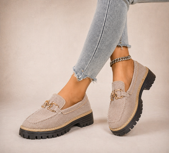 Breathable mesh loafers with thick sole