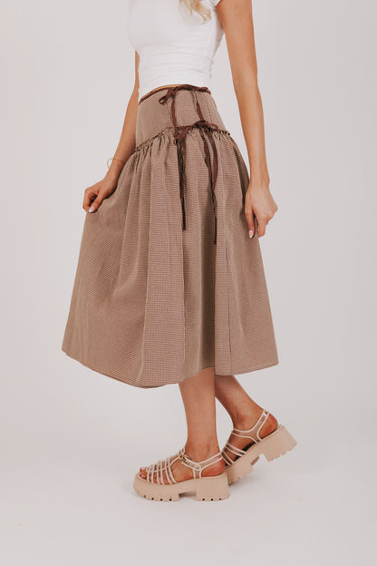 Maple Market Skirt