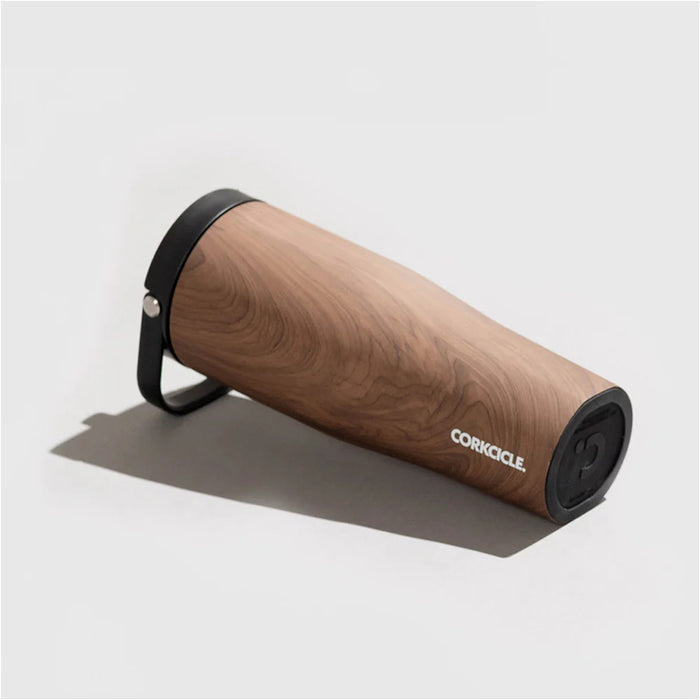 corkcicle-walnut-wood-go-cup-lifestyle