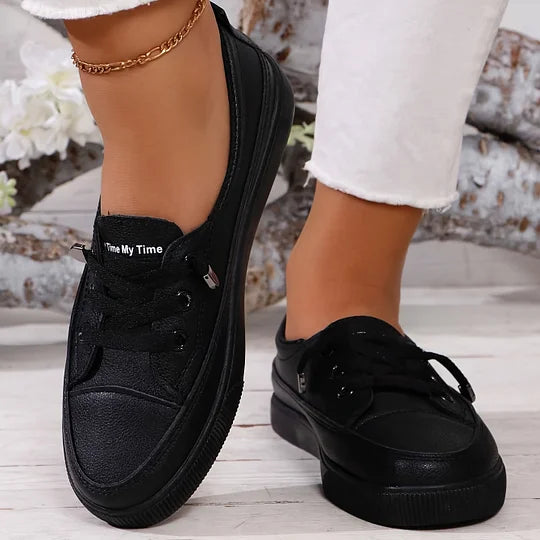 Black / 4