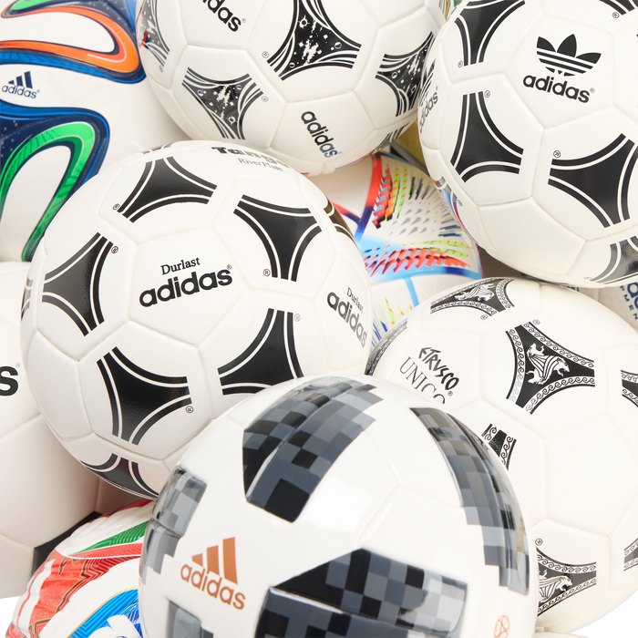 adidas FIFA World Cup™ Historic Mini Ball Set