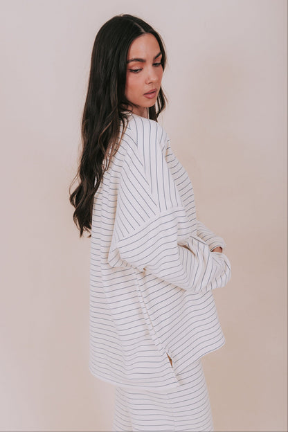 INCLUSIVE SIZING - Cozy Seaside Top - 2 Colors!