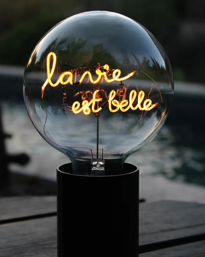 LA VIE EST BELLE AMBER BULB