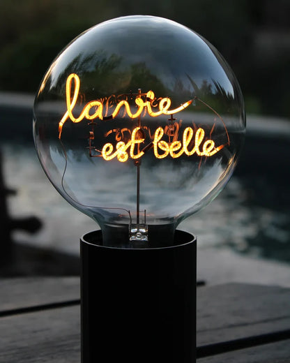 LA VIE EST BELLE AMBER BULB