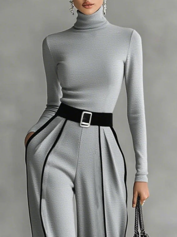 Marie™ | Elegant Set with Contrast Detail