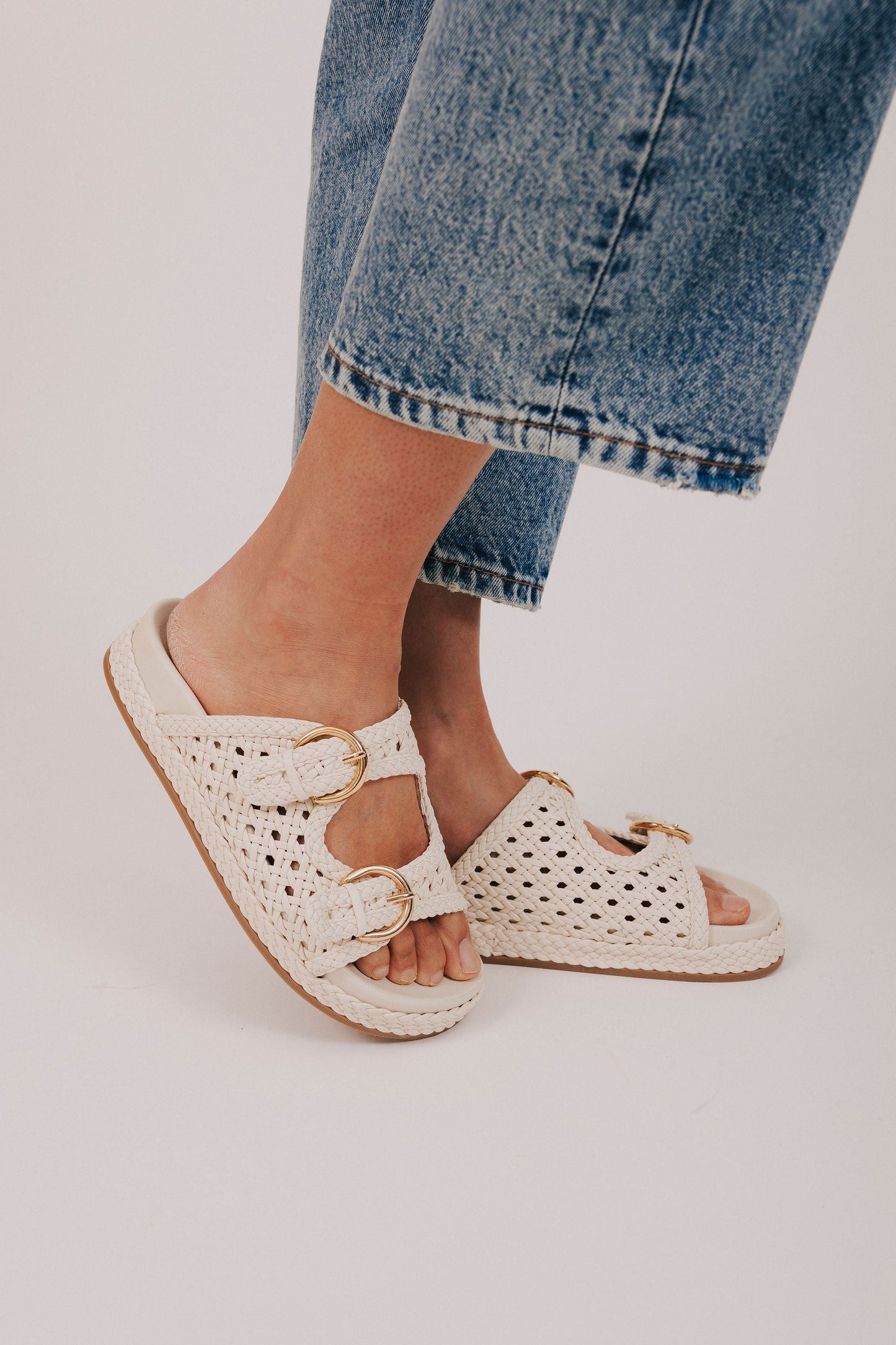 MIA - Trendy Sandal - 3 Colors!