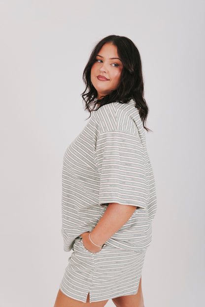 INCLUSIVE SIZING - Mint Condition Top - 2 Colors!