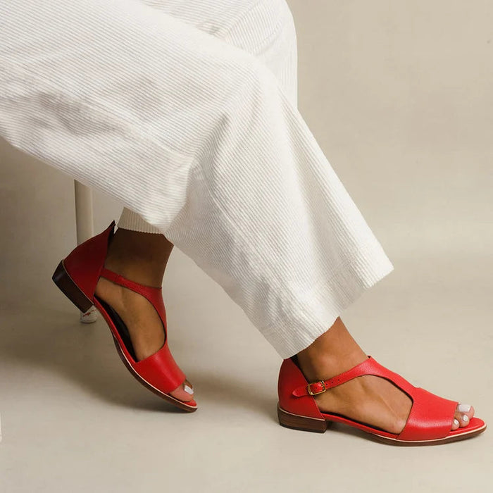 OPEN LOW SANDAL WITH STRAP