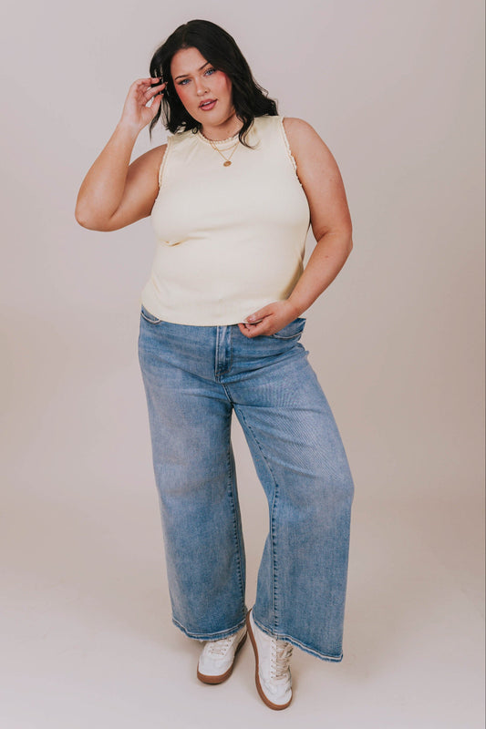 PLUS SIZE - Make Life Extraordinary Top