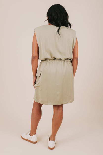 PLUS SIZE - Out For The Day Dress