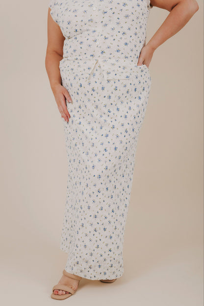 INCLUSIVE SIZING - Blooming Fields Skirt