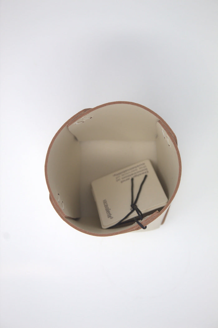 RUCA PENCIL HOLDER SANDSHELL