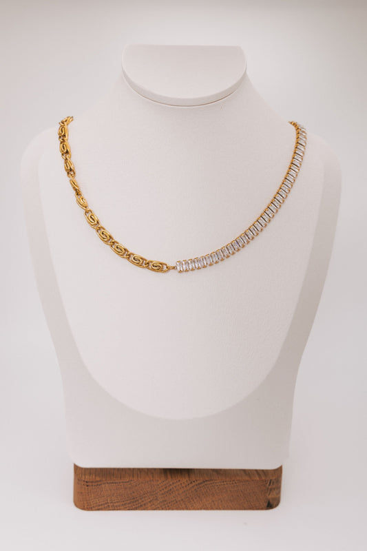 Love Rules Necklace - 18K Gold Plated