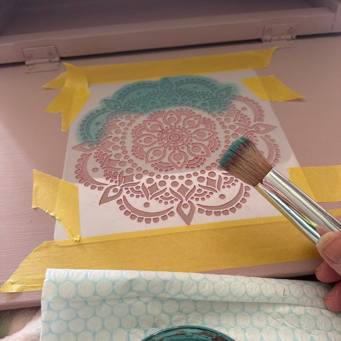 Taster Workshop - Stencilling