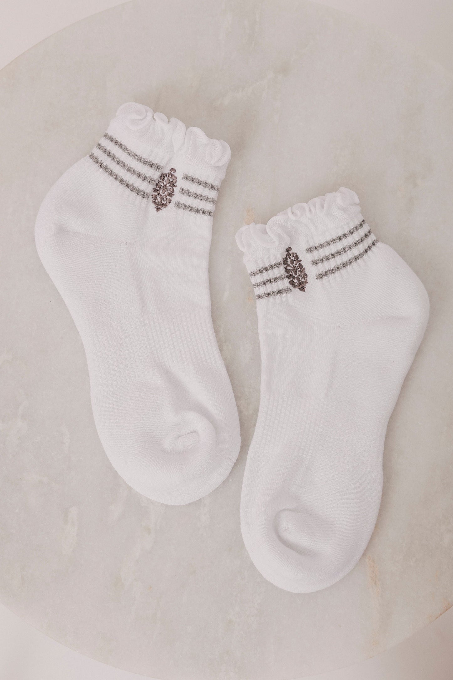 FREE PEOPLE - Movement Rally Reflective Ruffle Socks