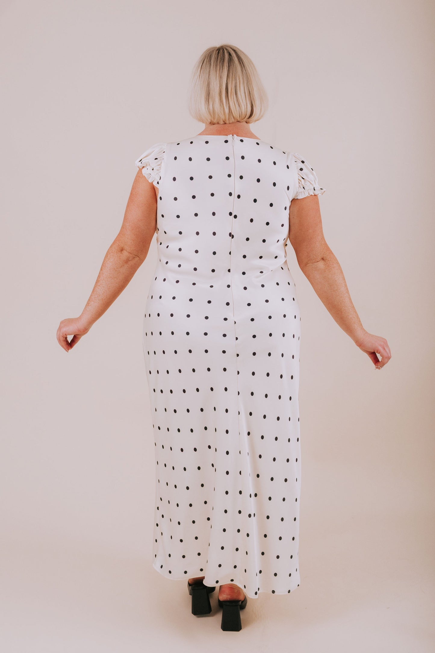EXCLUSIVE - Slow Dancing Dress